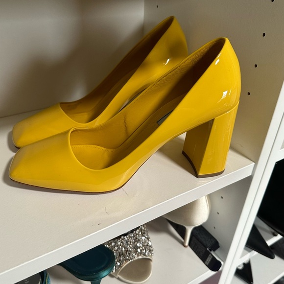 Prada Block Heel Pump - Picture 1 of 3
